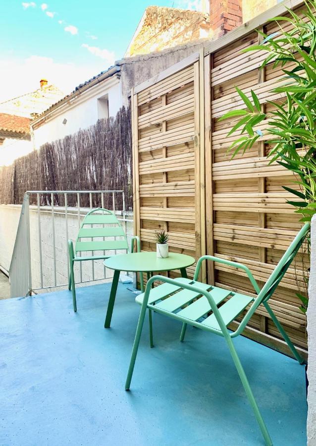 Le Dumon 2 - T2 Avec Garage - Terrasse - Wifi - Gare A 200M Apartment Agen Bagian luar foto